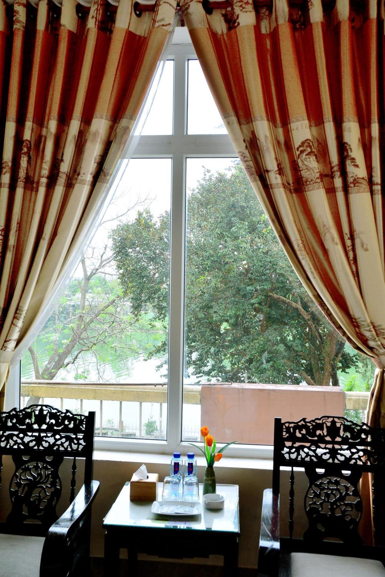 Song Huong Hue Hotel エクステリア 写真